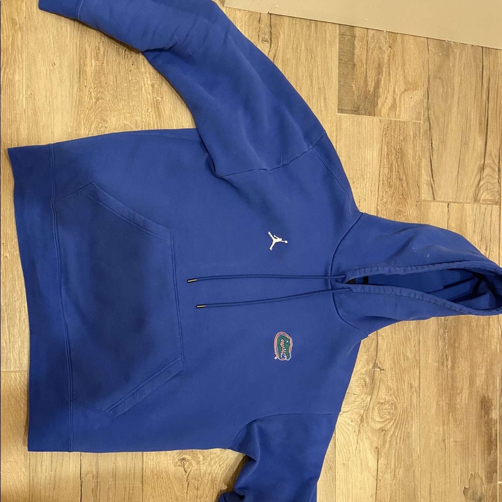 UF Jordan Hoodie super good condition